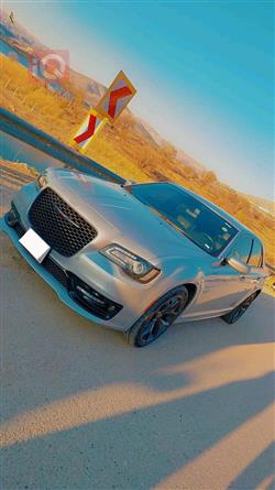 کرایسلەر 300